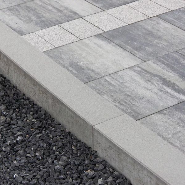 Obrubníkový lem  NOVÁTOR